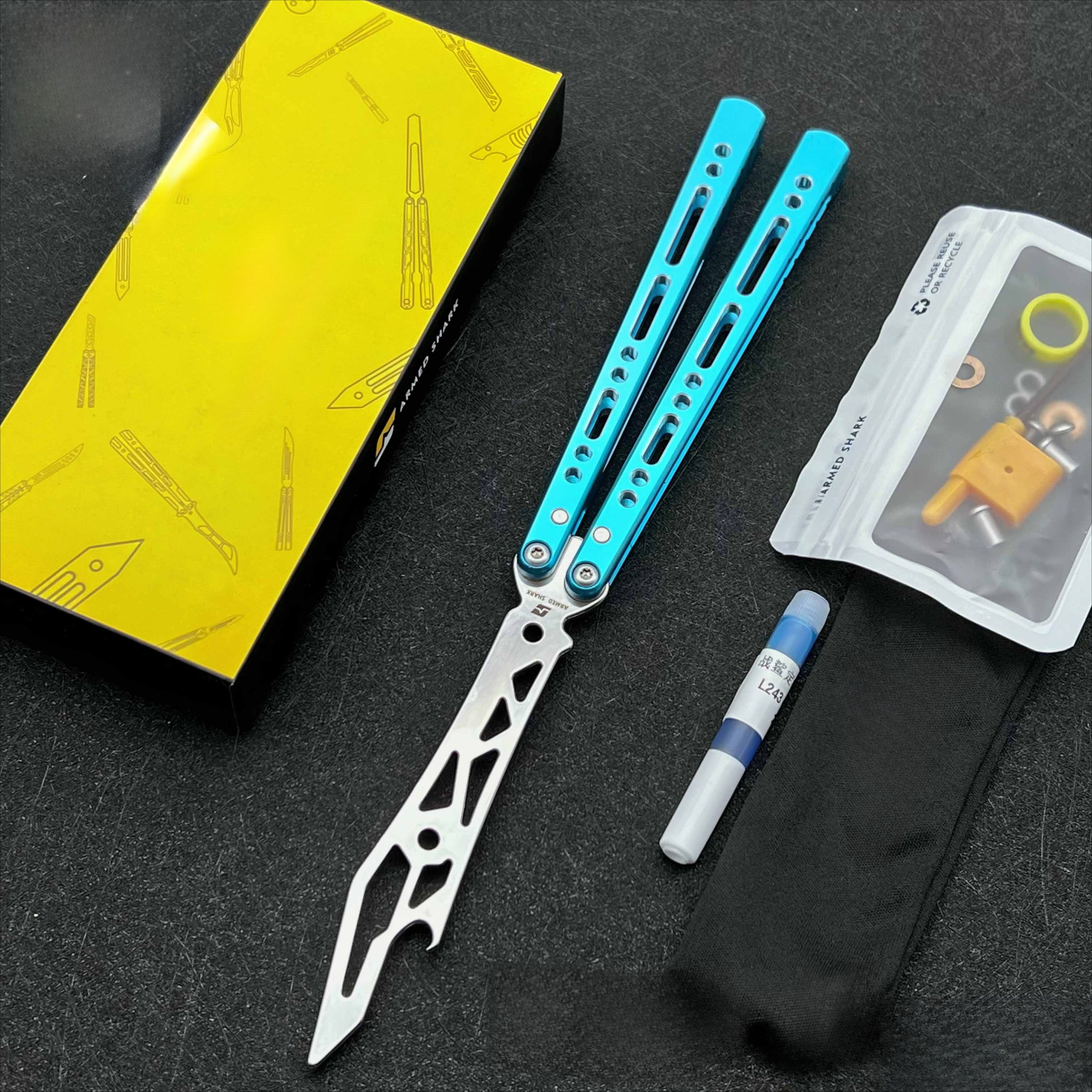 War Shark Barracuda Butterfly Knife 7 Series Aluminum Integrated Handle, Fancy Shaft Sleeve, Unbladed