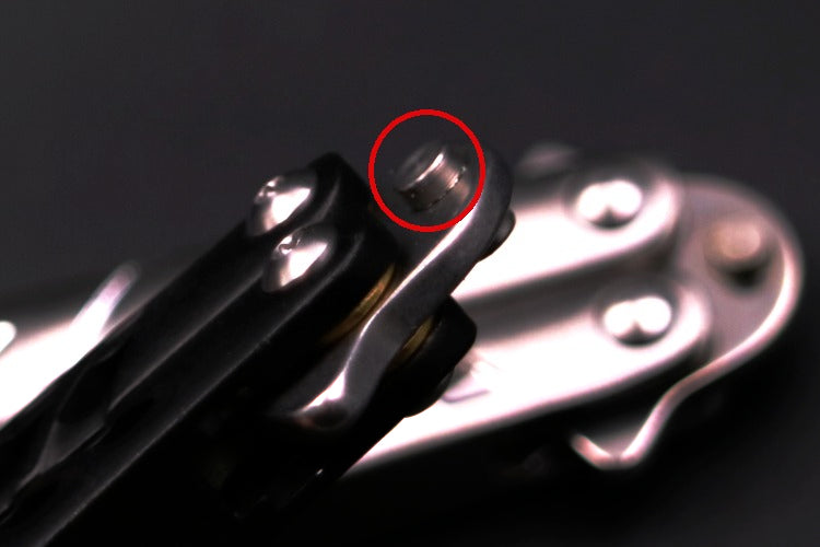 The Fifth Generation, One-piece Handle, Shaft Sleeve Structure, Butterfly Knife Practice Knife, Unbladed Knife