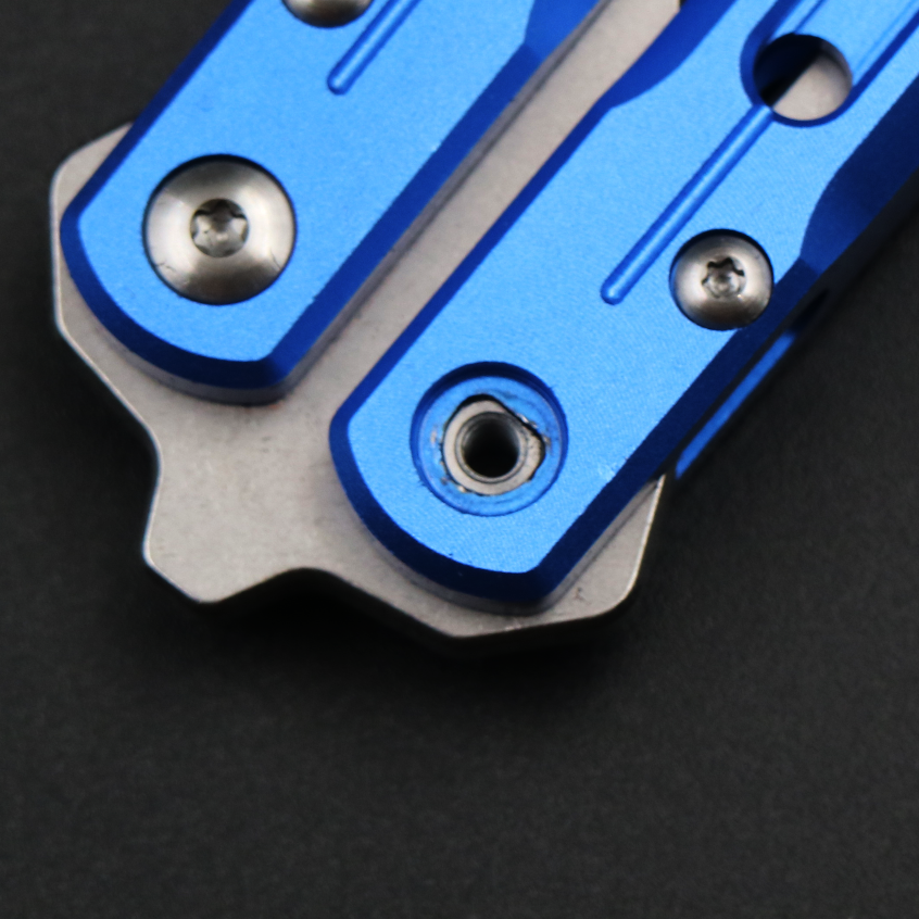Dark Arrow, Aluminum Alloy Integrated Handle, Light Feel, Shaft Sleeve Structure, Oil Storage Positioning Shaft, Butterfly Knife, Unbladed Blade