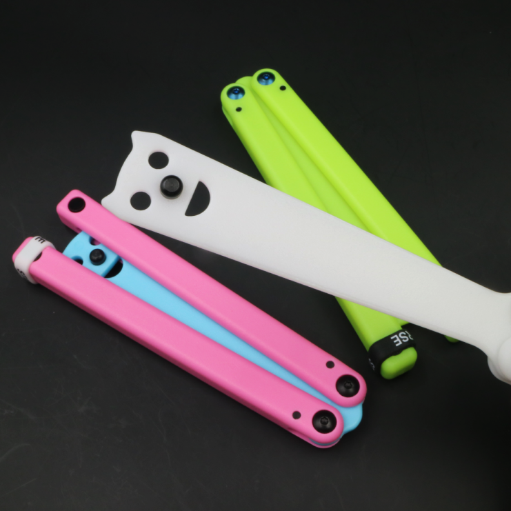 Apocalypse Squid, All Plastic Safety Fancy Butterfly Knife Practice Knife, Luminous, with Counterweight, Unbladed