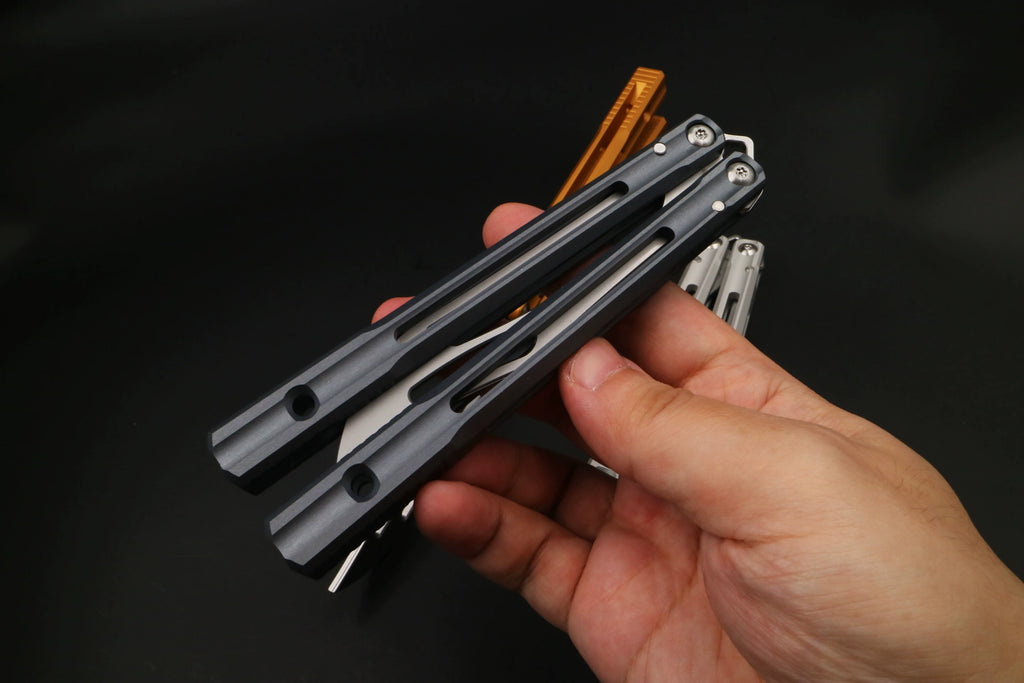 Ban Yu Aluminum Whale, Seven Series Aluminum, Unbladed Butterfly Knife, Glass Sound, Beginner Safety Decompression Finger Limit