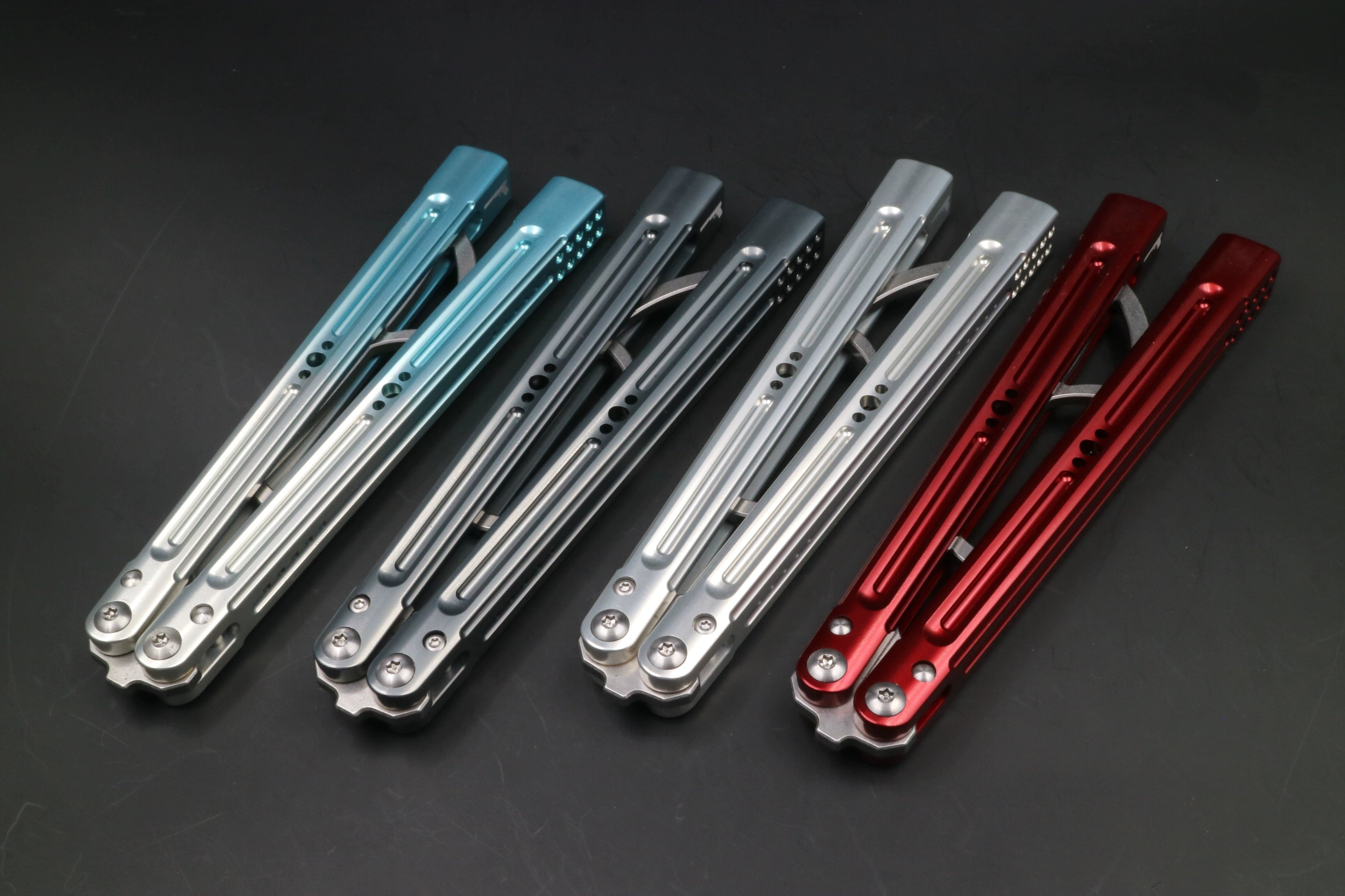 7 Series Aluminum Handle, Unbladed Butterfly Knife, Good Man Killer Killer Glass Sound, Novice and Beginner Play