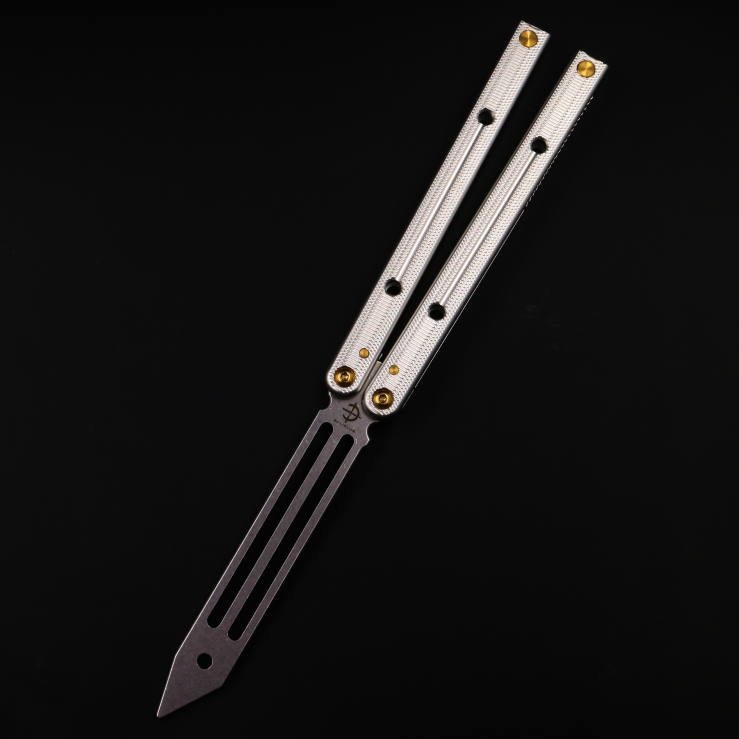 Boundless Big Fish v4 anti-skid integrated aluminum alloy handle, shaft sleeve structure, butterfly knife throwing knife practice knife does not cut the edge