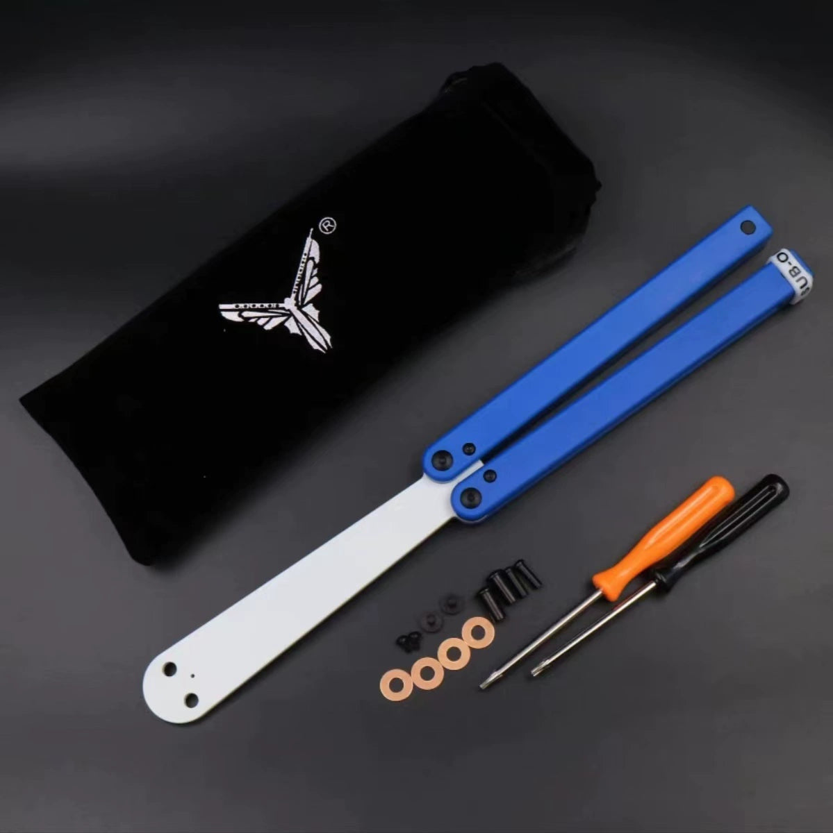 Squid Is Portable, Drop-resistant, Light To The Touch, All-plastic POM Material, Safe Practice, Unopened and Transparent