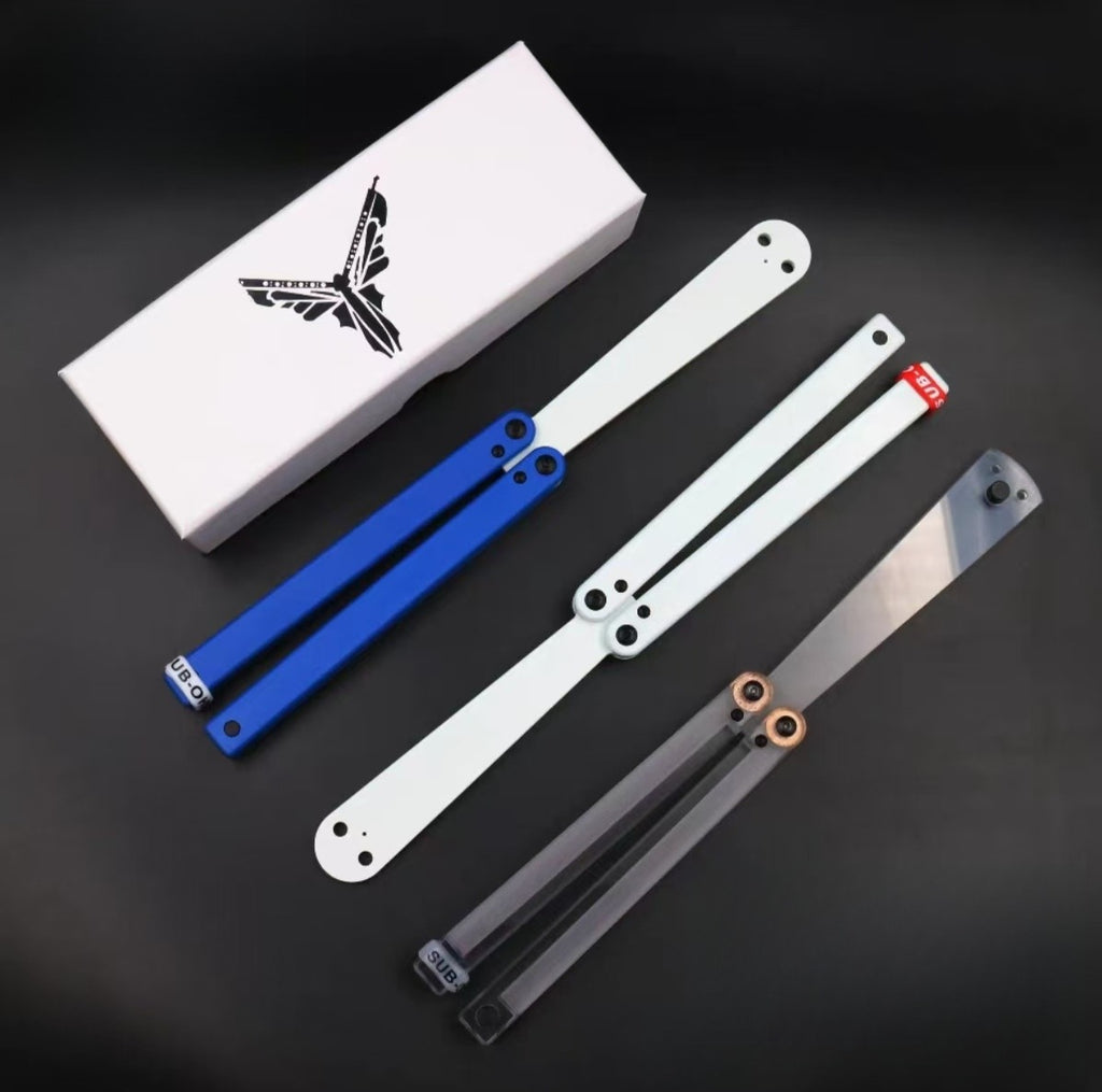 Squid Is Portable, Drop-resistant, Light To The Touch, All-plastic POM Material, Safe Practice, Unopened and Transparent