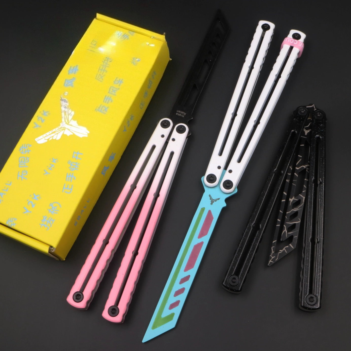 Luminous steel siren, novice butterfly knife, luminous counterweight unbladed